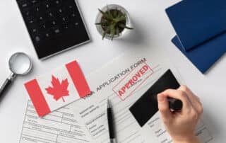 Requisitos de inmigración de Canadá y su relación con el aprendizaje del idioma inglés y francés
